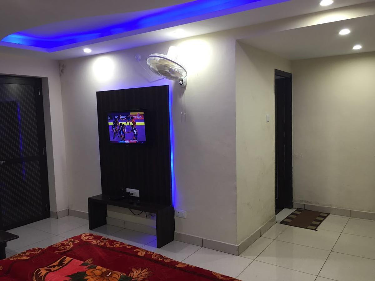Hotel Bombay Palace Далхаузі Екстер'єр фото